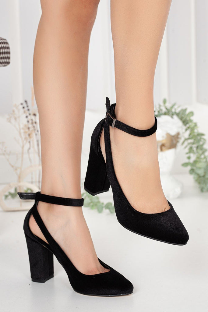 Women's Black Velvet Heeled Shoes