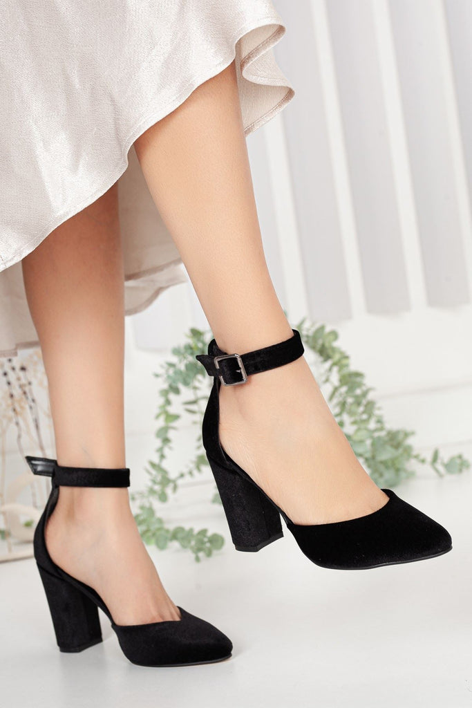 Women's Black Velvet Heeled Shoes