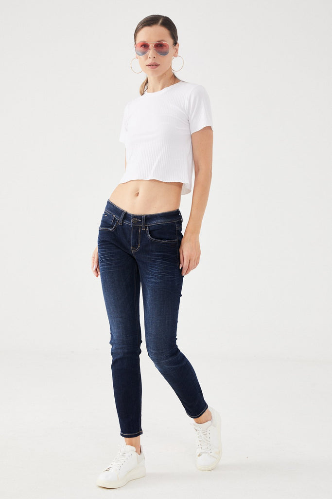 Women's Pocket Detail Jeans