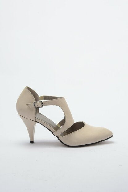 Women's Beige Classic Heeled Shoes