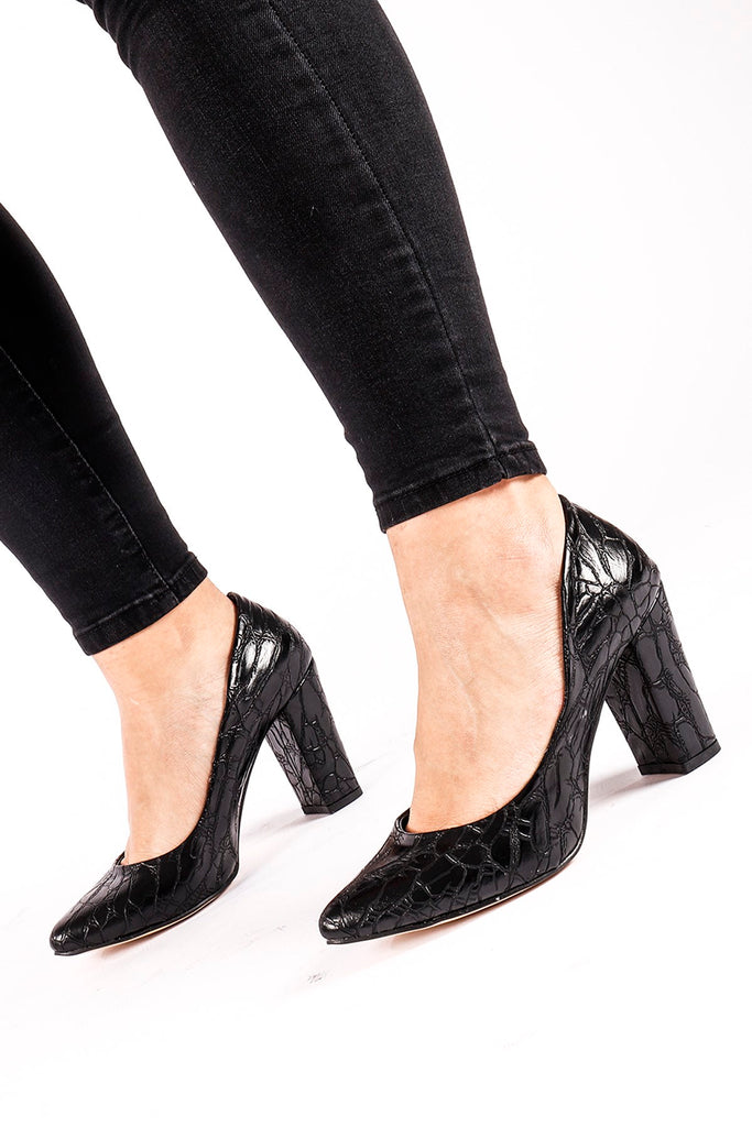 Women's Crocodile Pattern Black Heeled Shoes