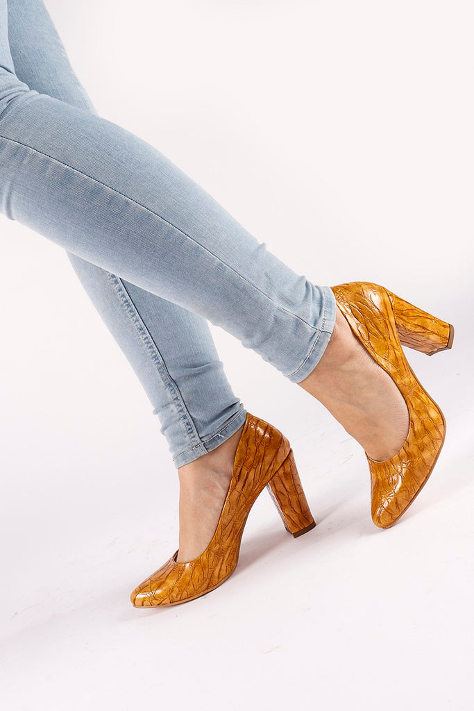 Women's Crocodile Pattern Mustard Heeled Shoes