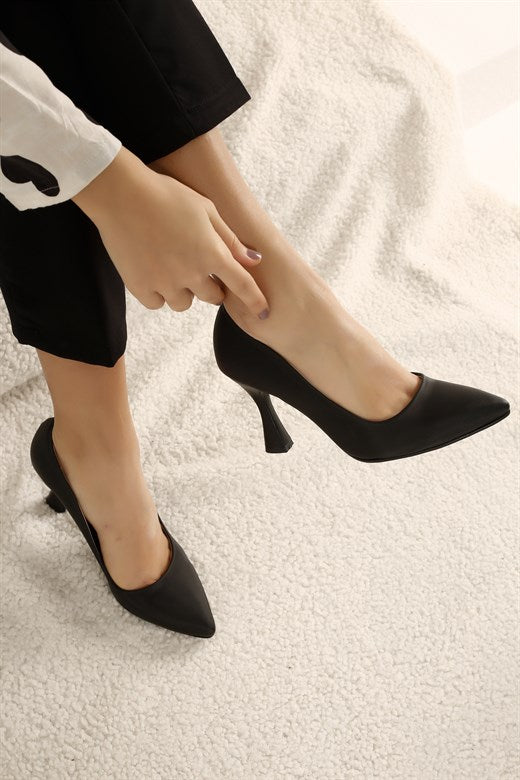 Women's Pointed Toe Black Satin Heeled Shoes